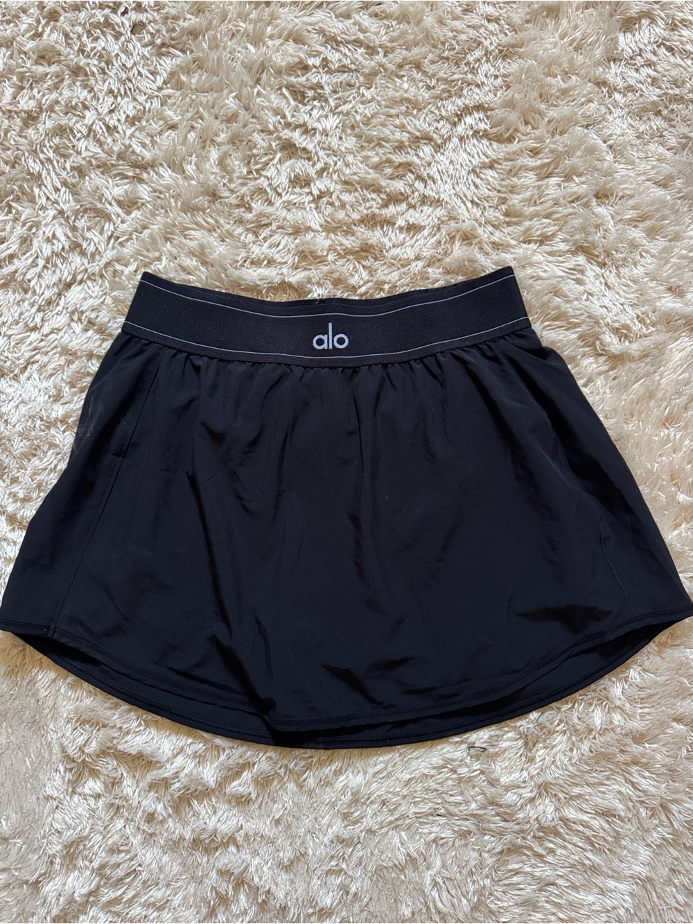 ALO Yoga Black Women's Athletic Skort